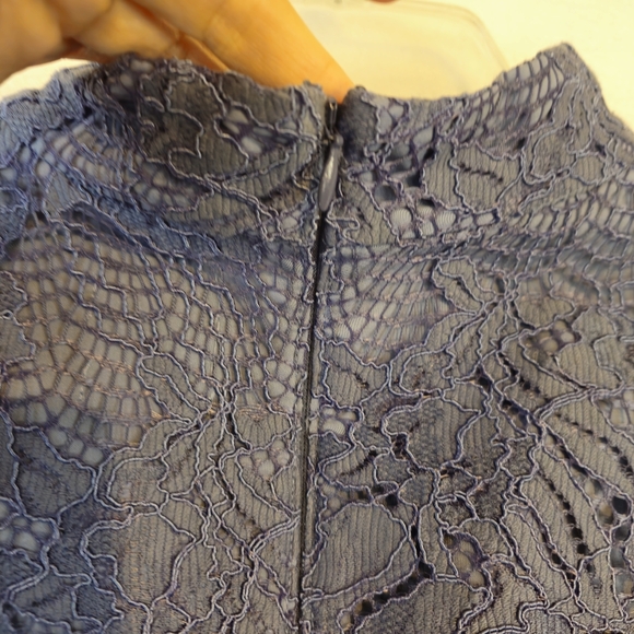 Vince Camuto Elegant Blue Lace Lined Sleeveless Dress Size 16 - Picture 7 of 11